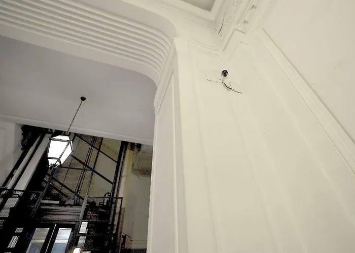 홈스테이 2 Con Pianoforte *